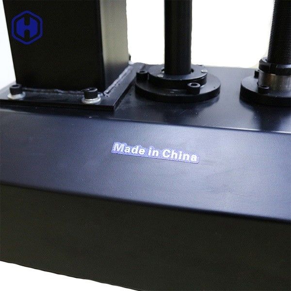 Ημι αυτόματος τύπος επιτραπέζιων κορυφών μηχανών συσκευασίας πλαστικών εμπορευματοκιβωτίων